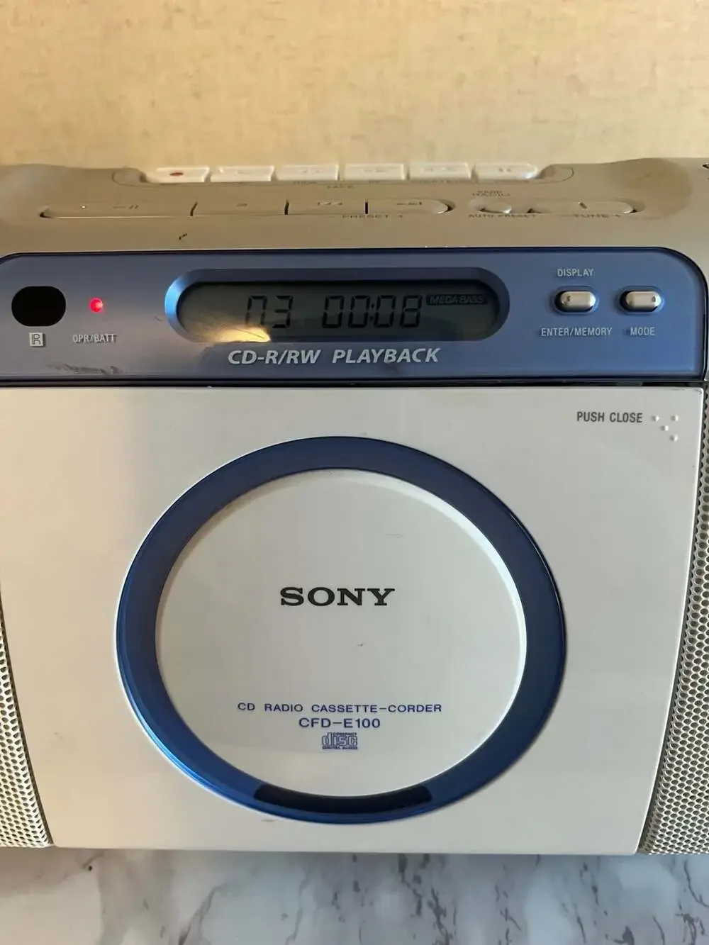 Sony CFD-E100 Portable CD Radio Cassette-Corder Boombox